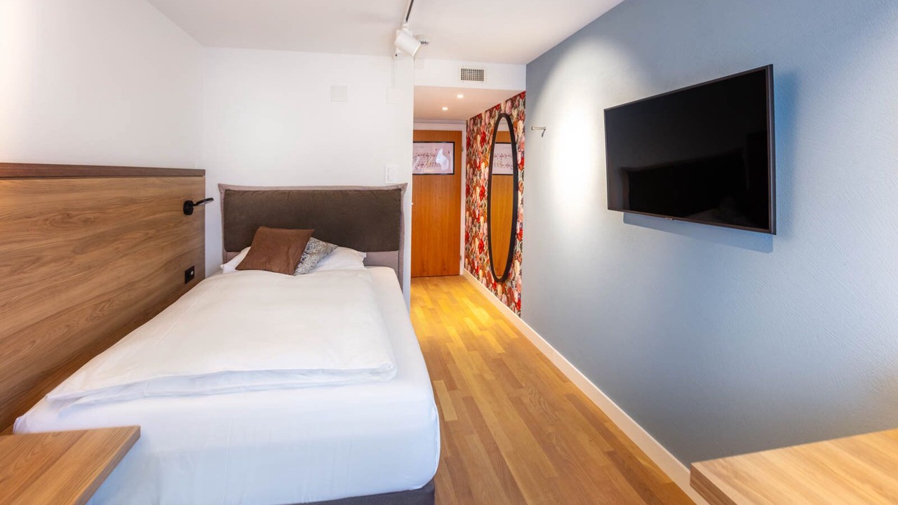 Photo of Bedroom in Buelach