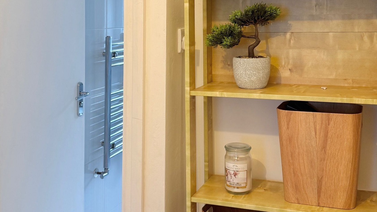 Photo of Bathroom in Shadwell