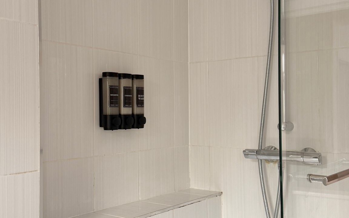 Photo of Bathroom in Shadwell