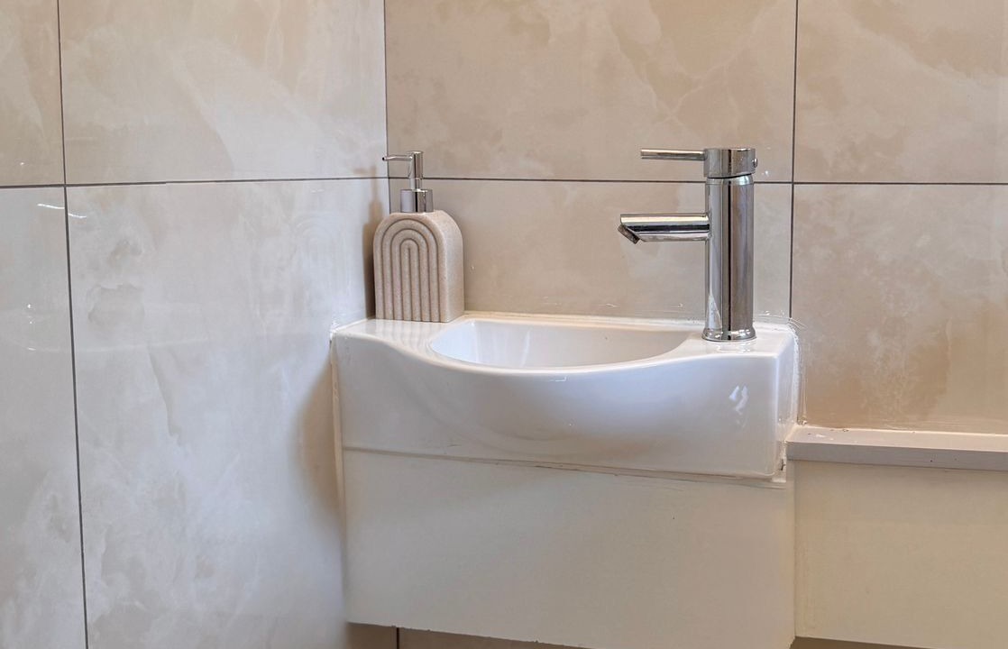 Photo of Others in Shadwell