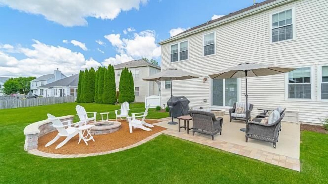 Photo of Outdoor in Shorewood