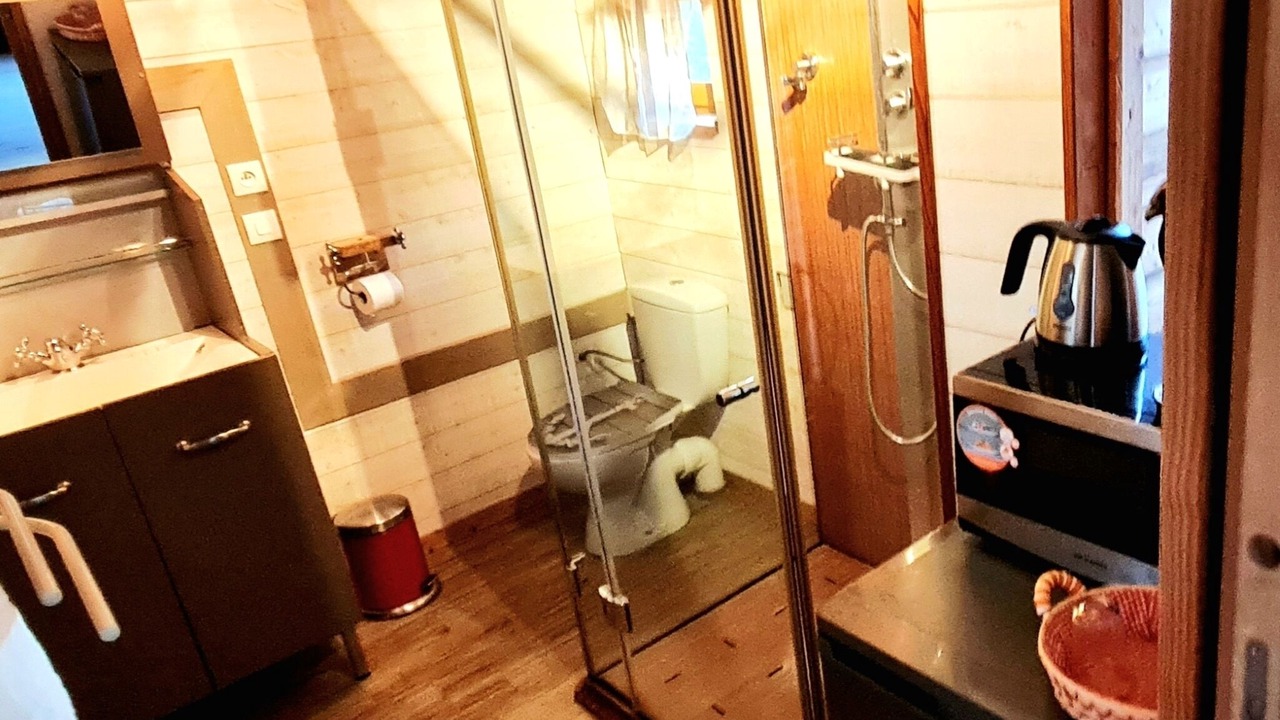 Photo of Bathroom in Omessa