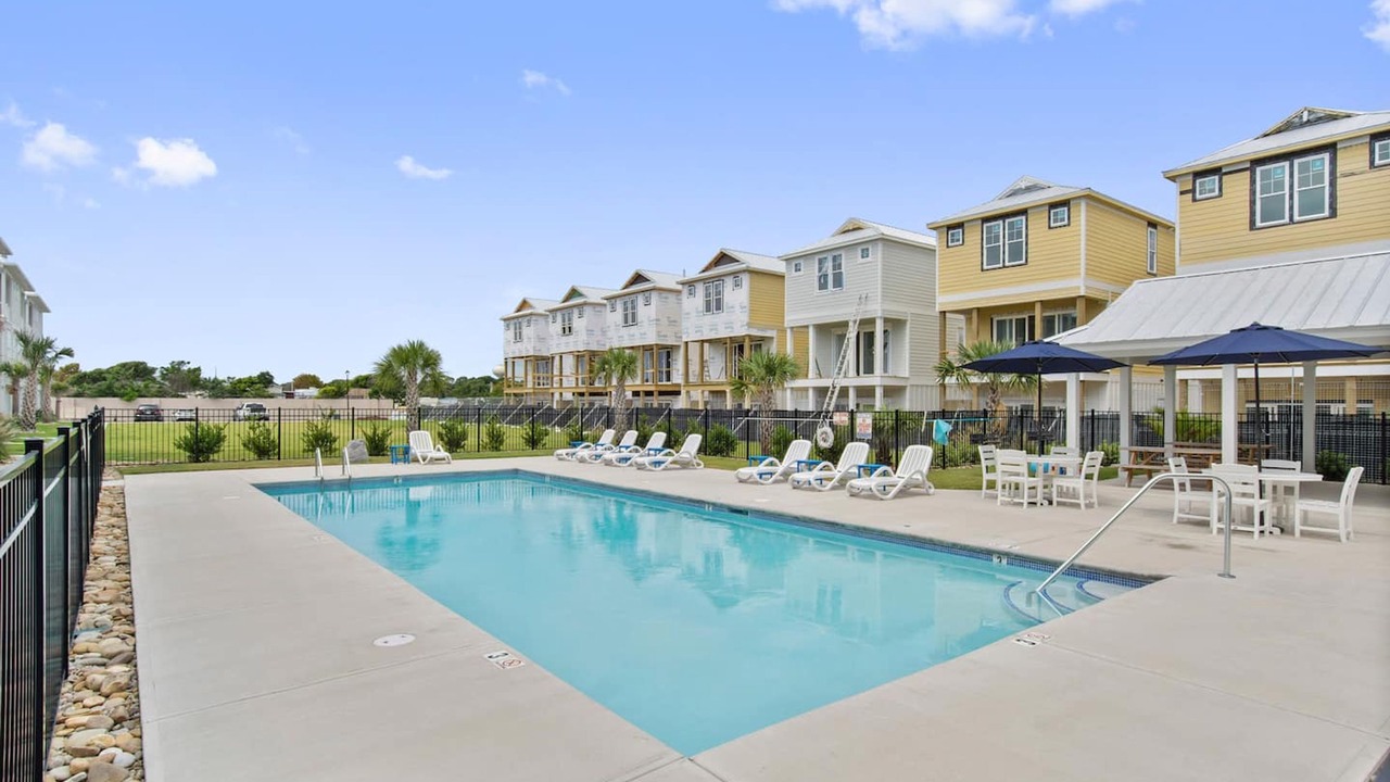 Photo of Others in Emerald Isle
