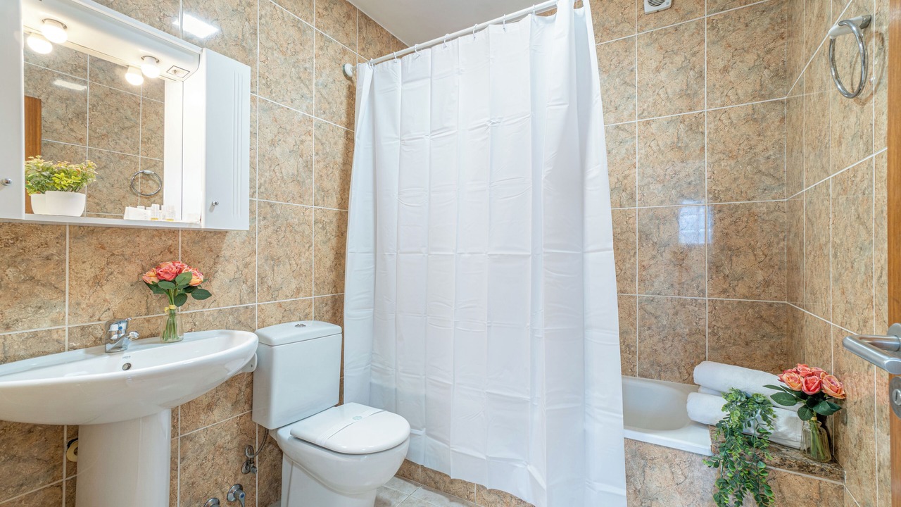 Photo of Bathroom in Empuriabrava