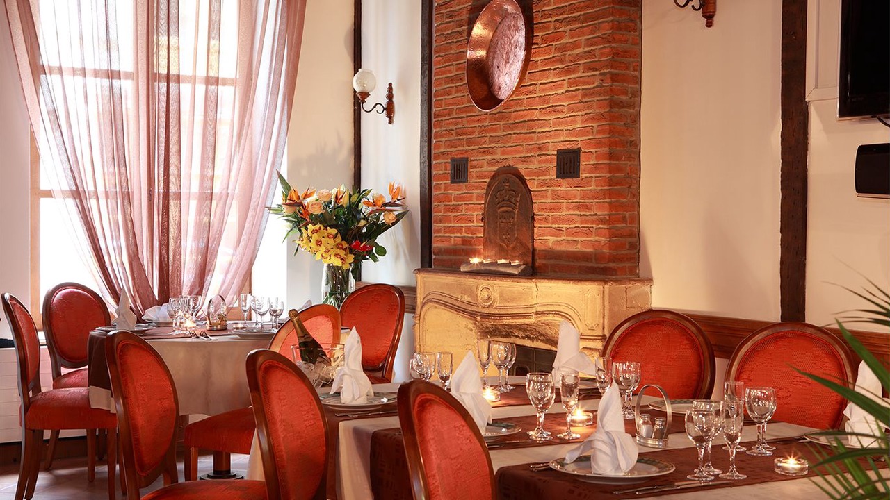 Photo of Others in Sedan