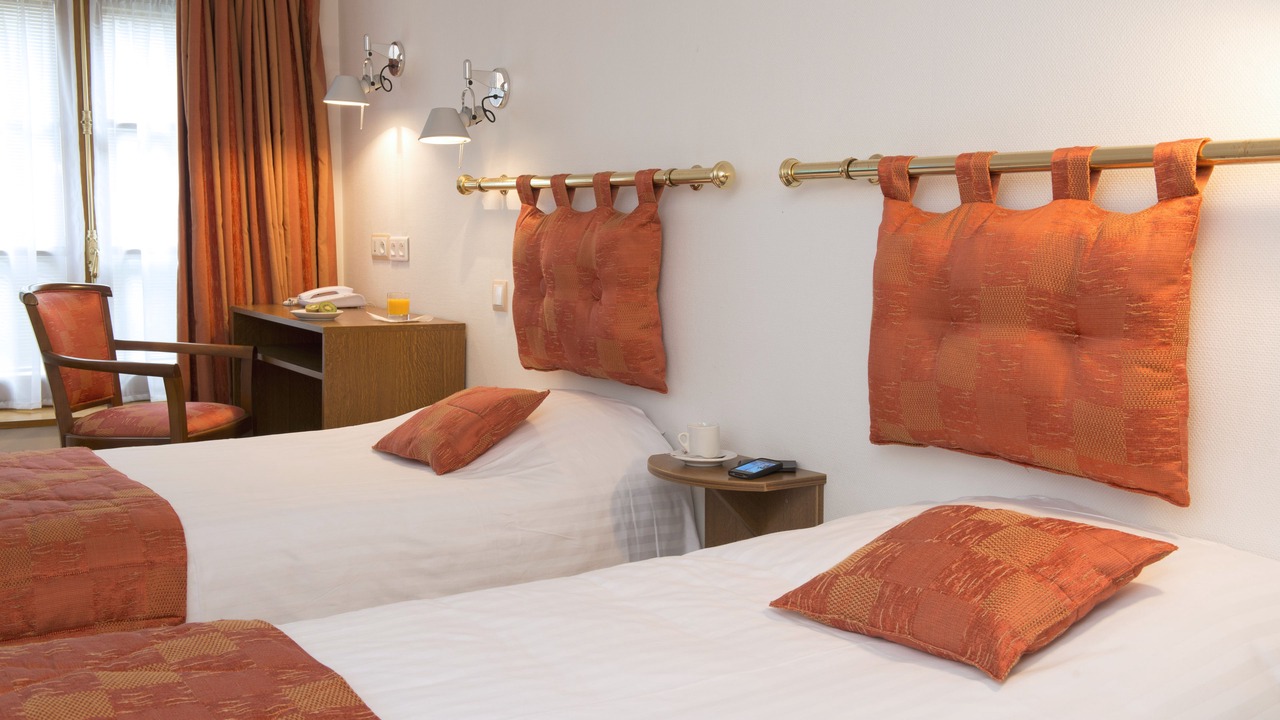 Photo of Others in Sedan