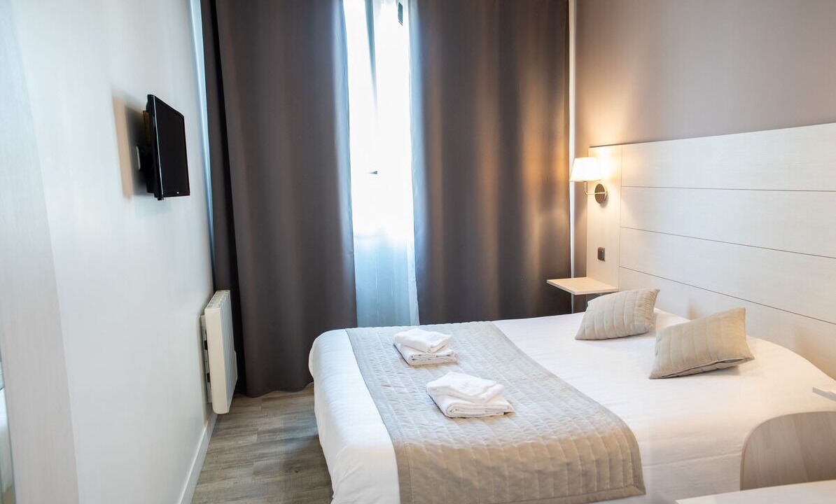 Photo of Bedroom in Plaisir