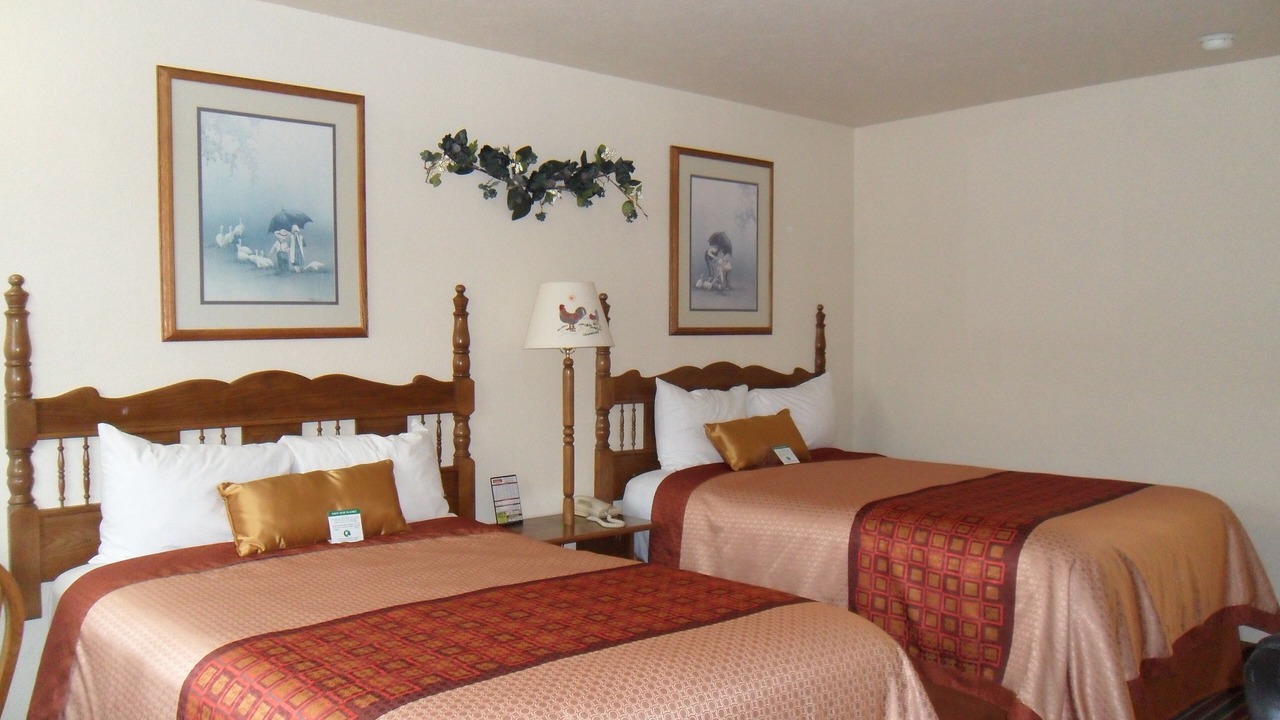 Photo of Bedroom in Shipshewana