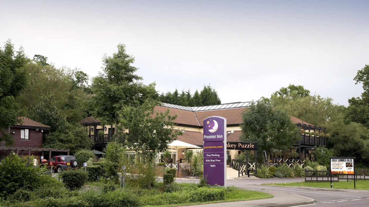 Photo of Outdoor in Chessington