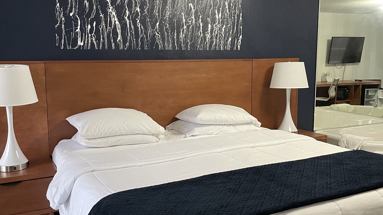 Photo of Bedroom in Saugatuck