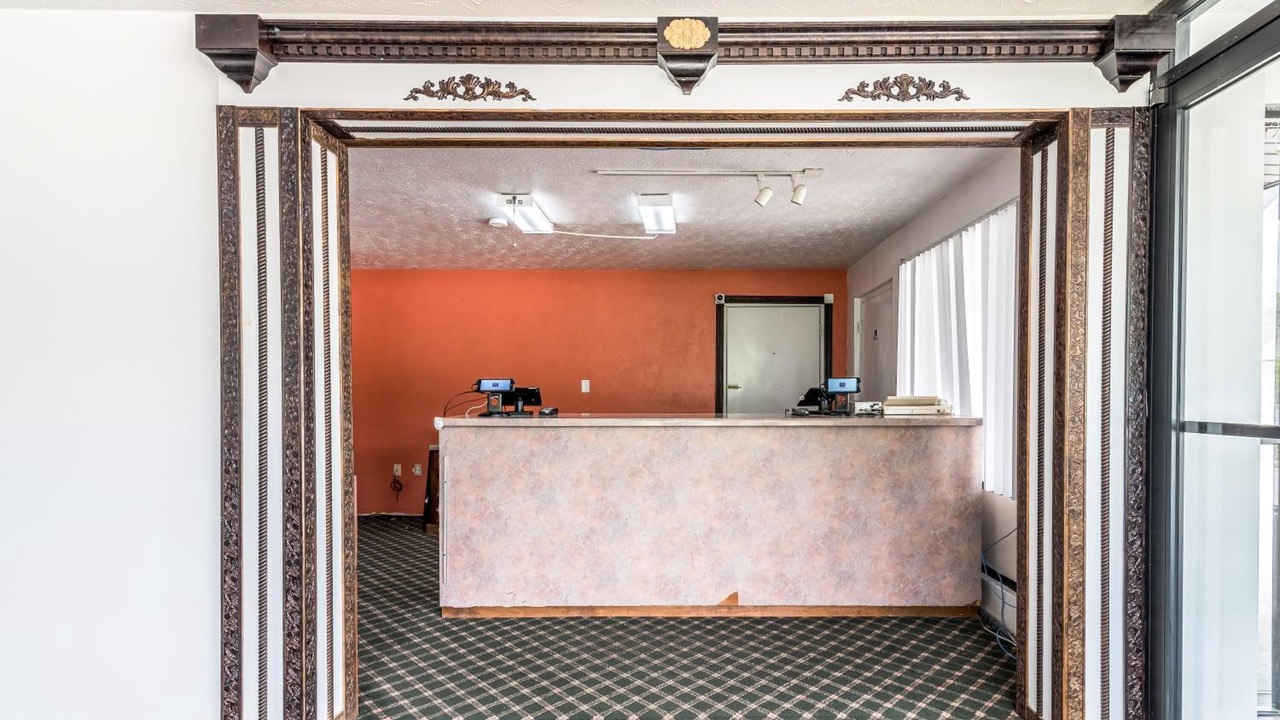 Photo of Others in Gadsden