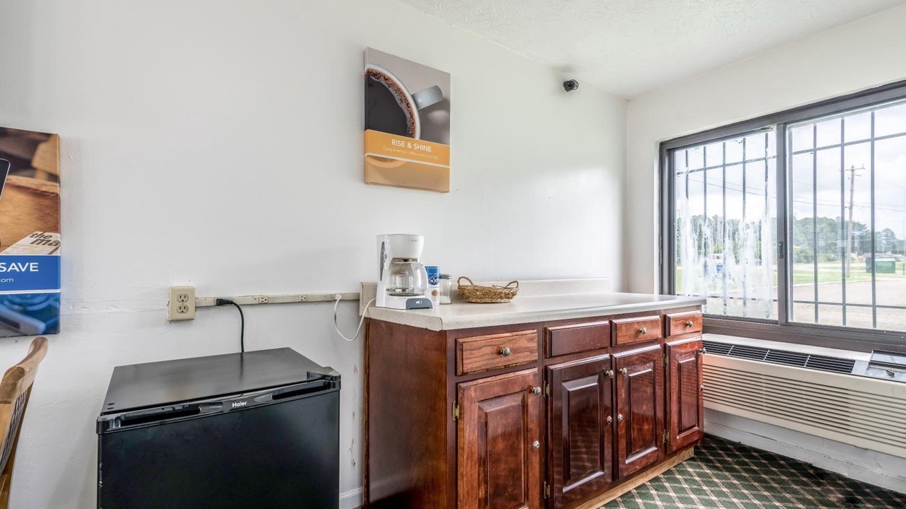 Photo of Others in Gadsden