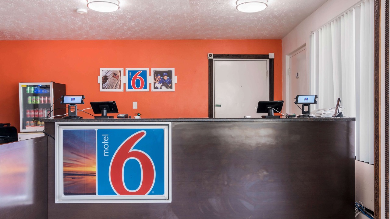 Photo of Others in Gadsden