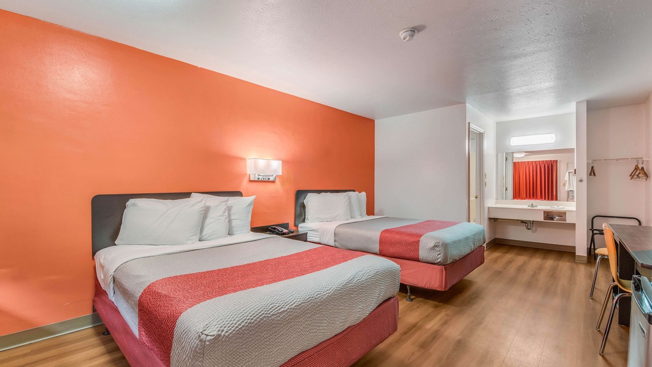 Photo of Others in Gadsden