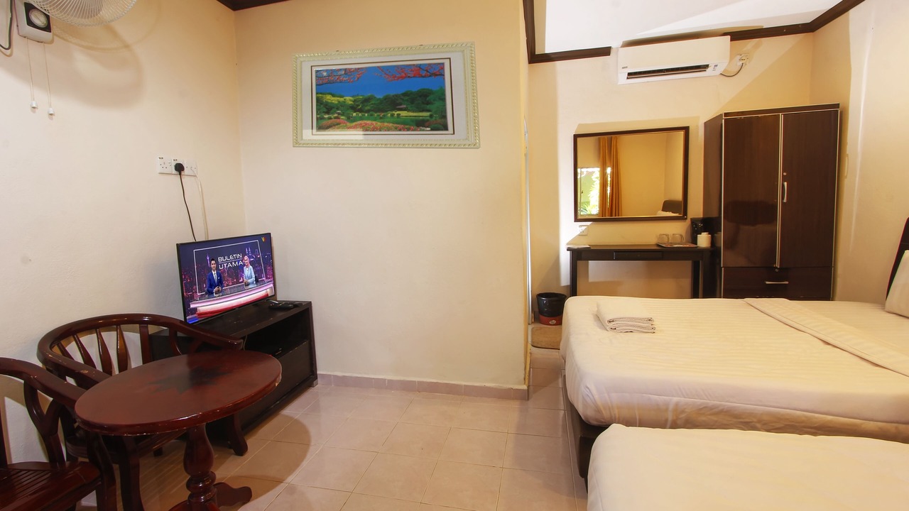 Photo of Others in Air Hangat