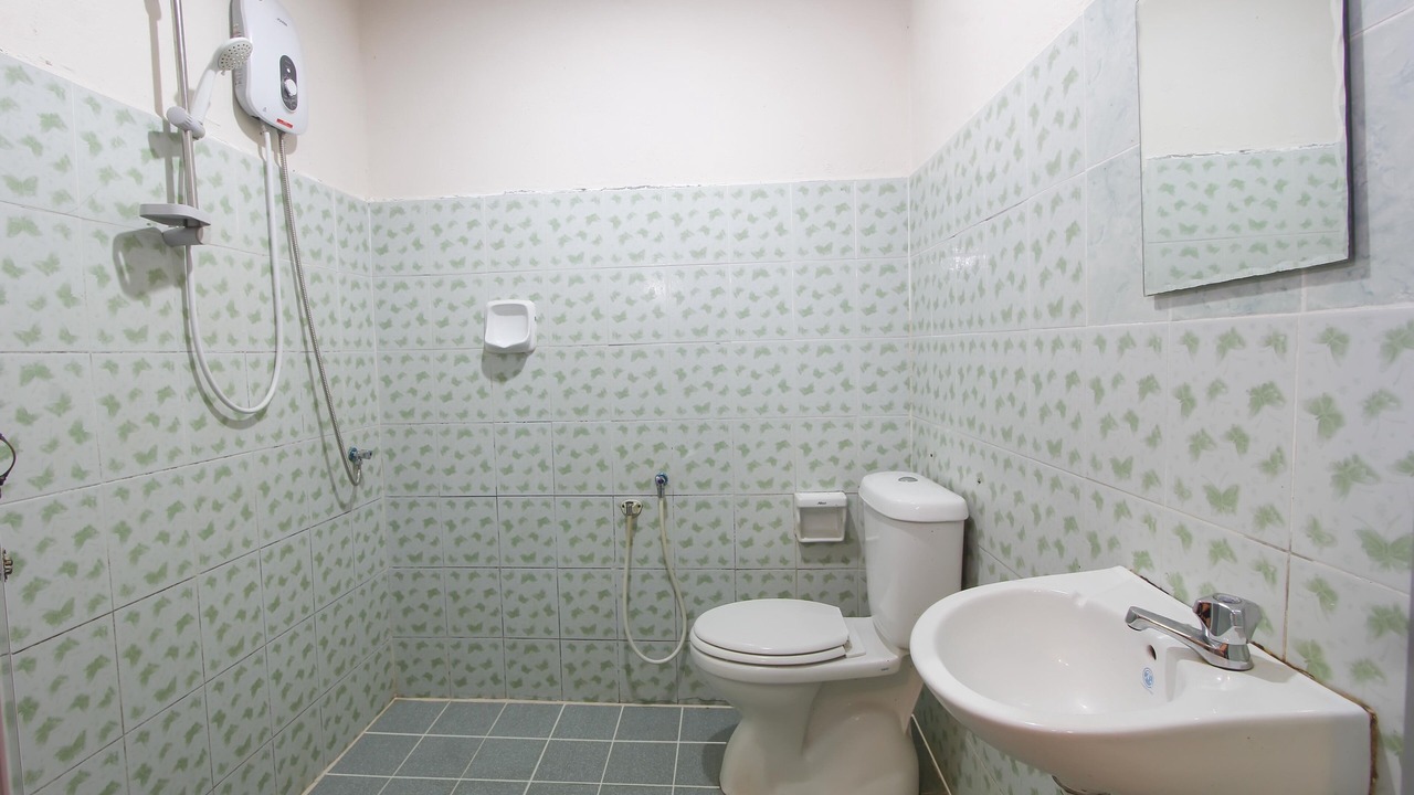 Photo of Bathroom in Air Hangat