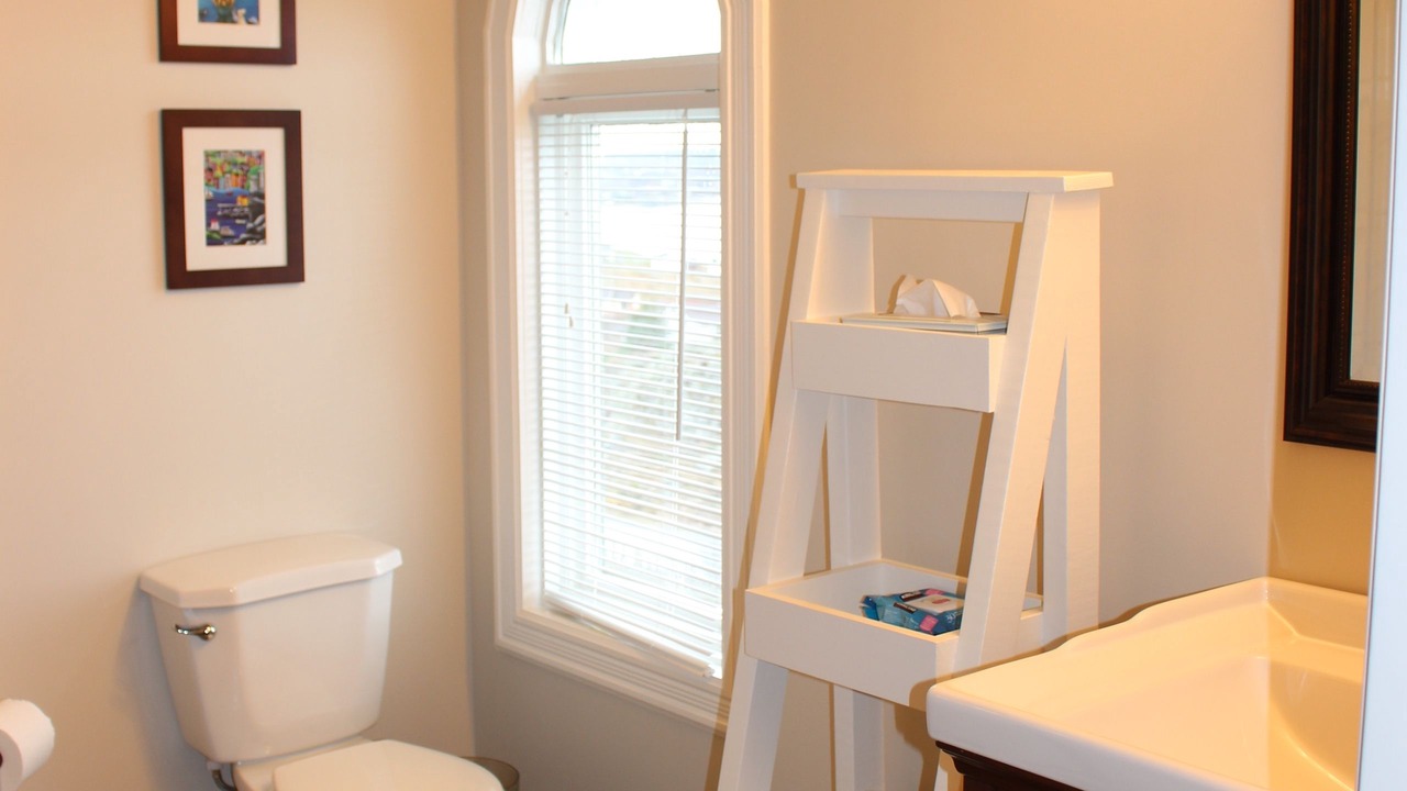 Photo of Bathroom in Bareneed