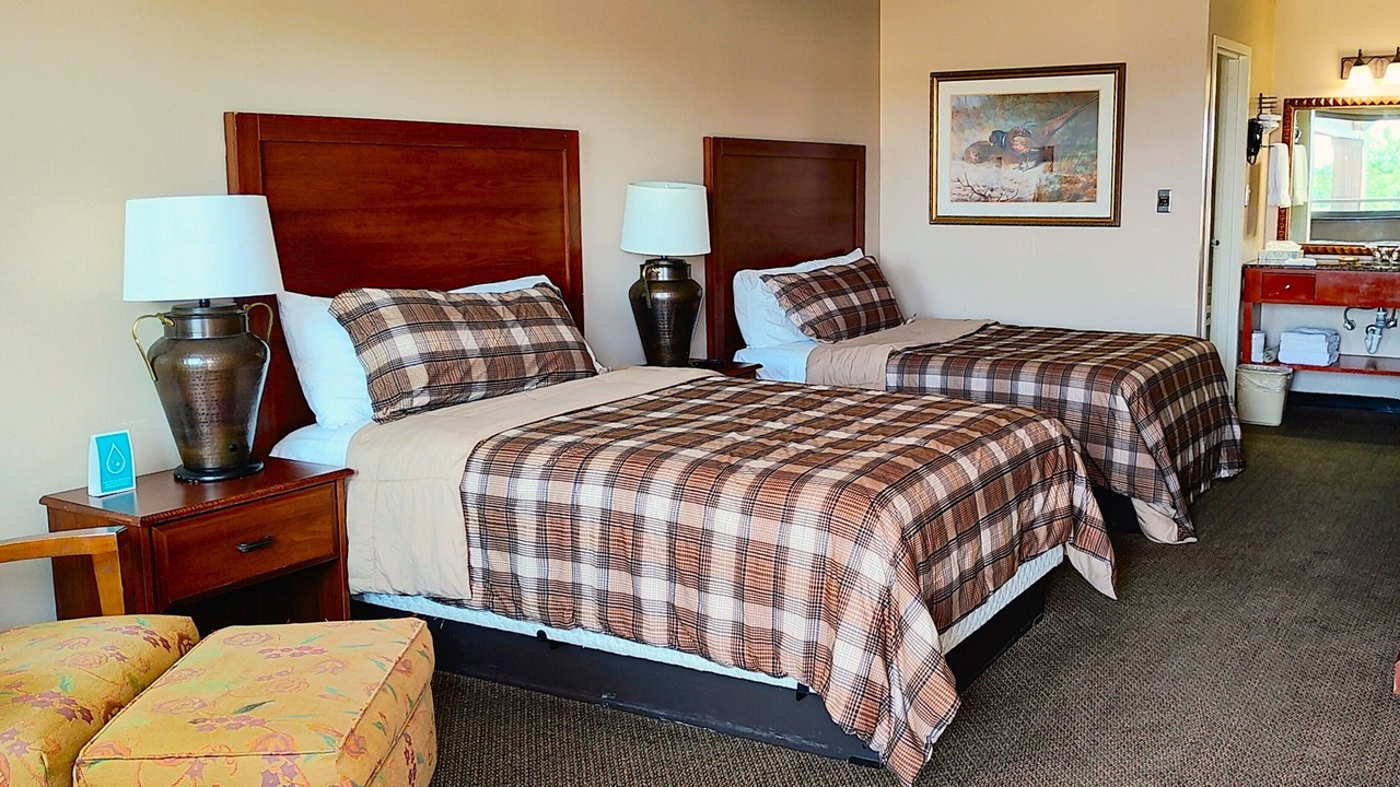 Photo of Bedroom in Russell