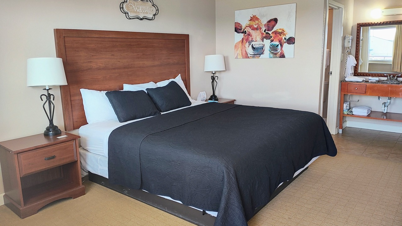 Photo of Bedroom in Russell