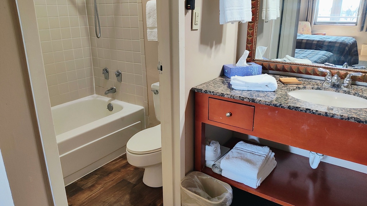 Photo of Bathroom in Russell