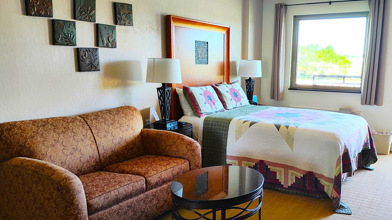 Photo of Bedroom in Russell