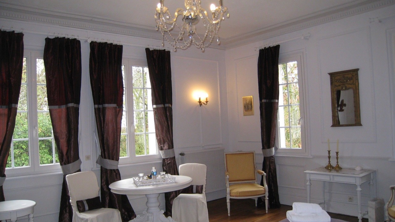 Photo of Bedroom in Omiecourt