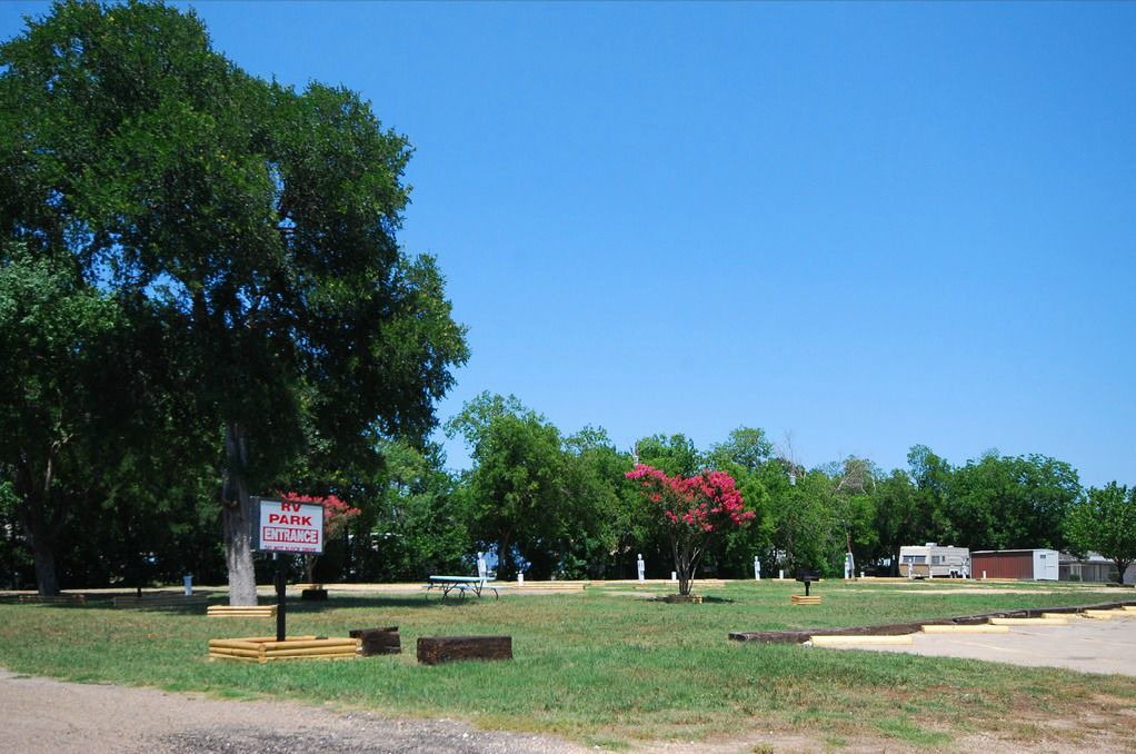 Photo of Outdoor in Cameron