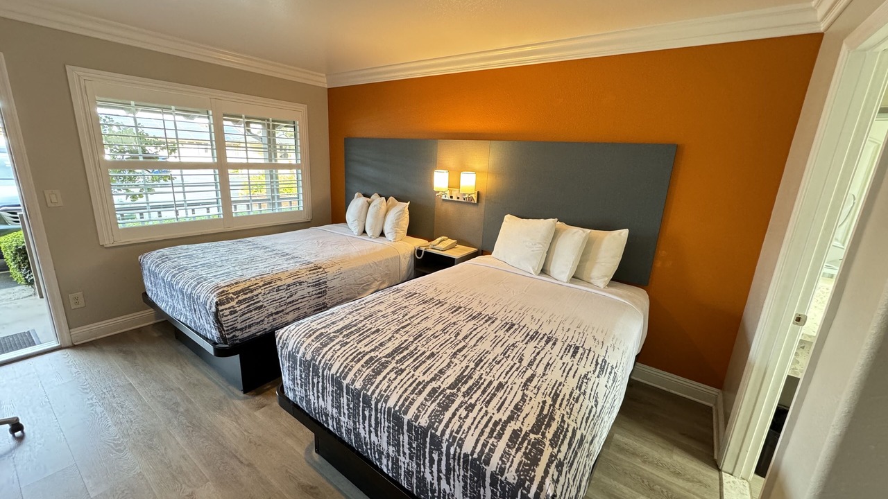 Photo of Bedroom in Munras Avenue