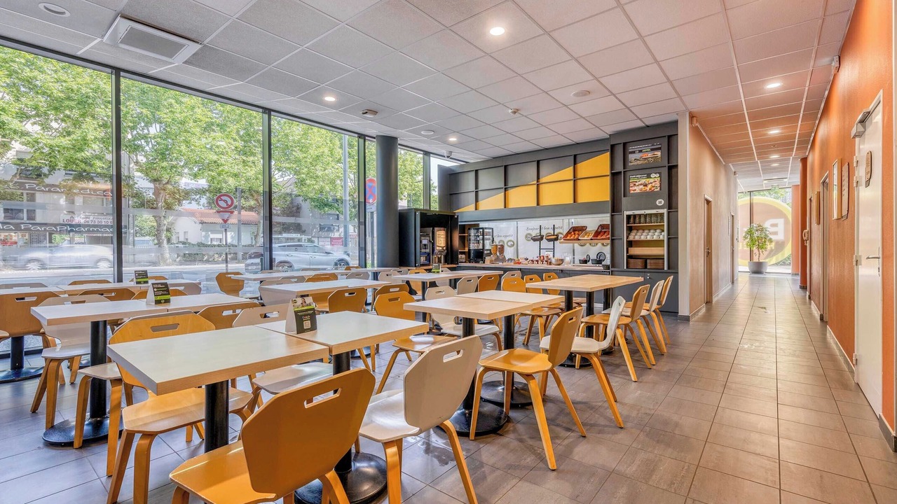 Photo of Others in Begles