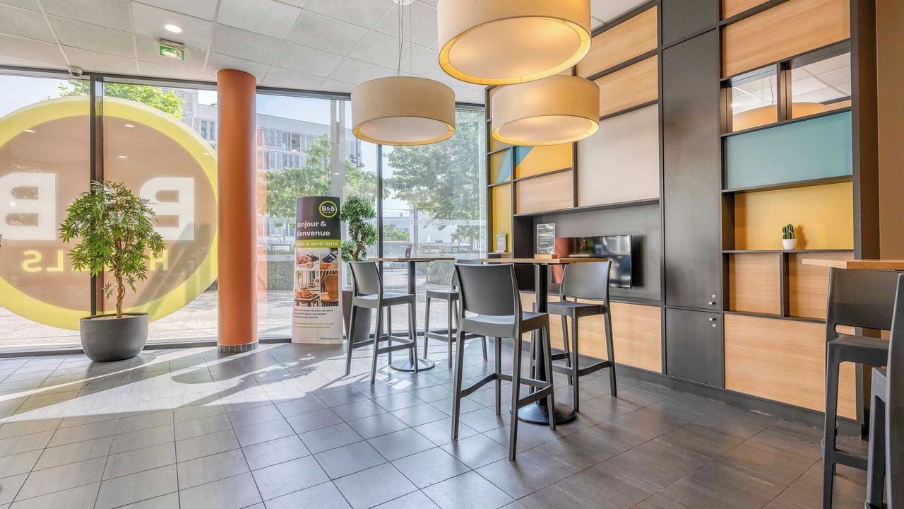 Photo of Others in Begles