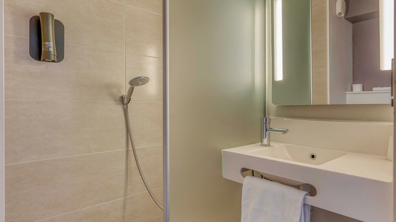 Photo of Others in Begles