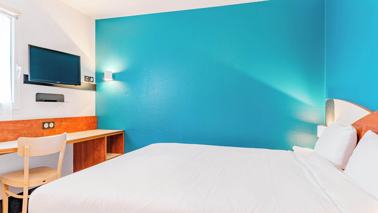 Photo of Bedroom in Chasseneuil-du-Poitou