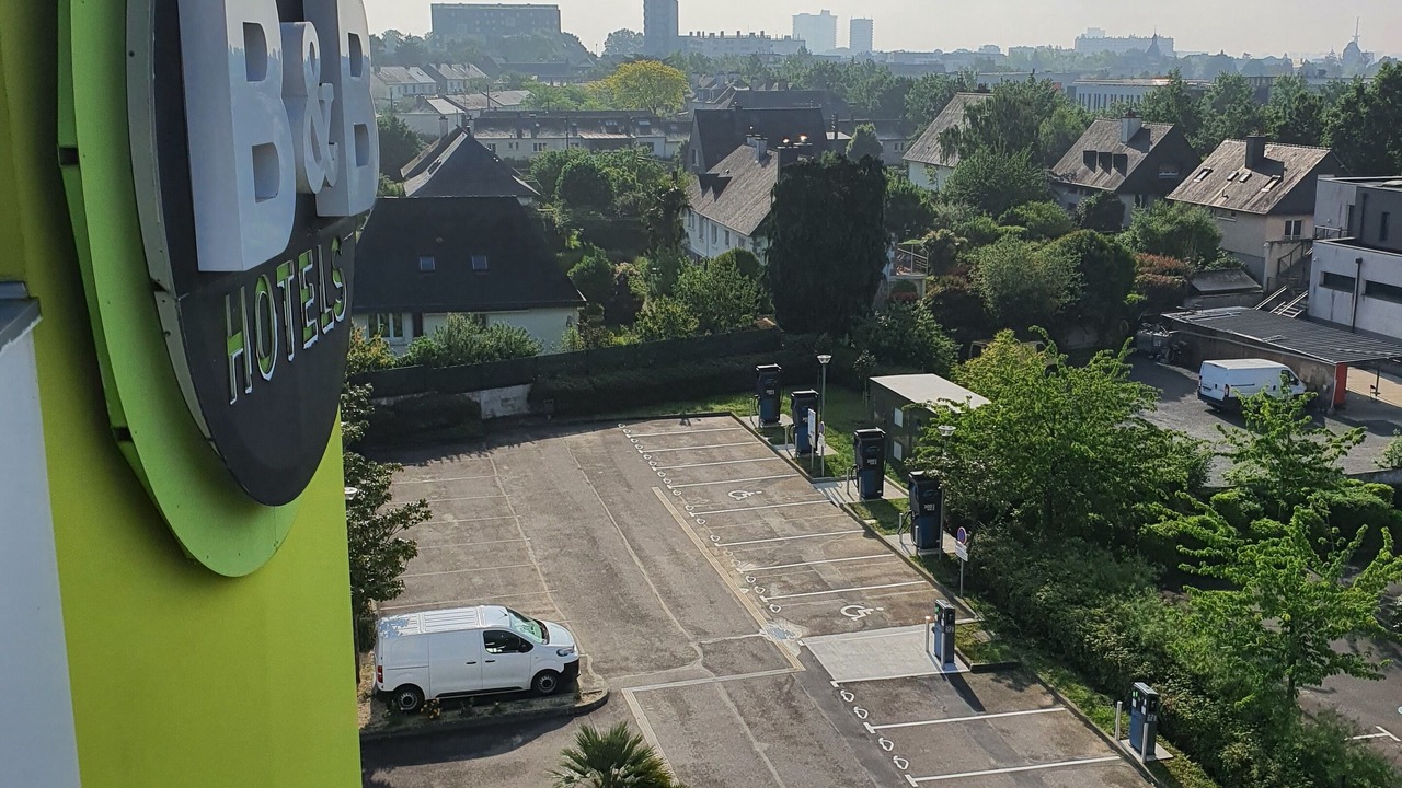 Photo of Outdoor in Villejean