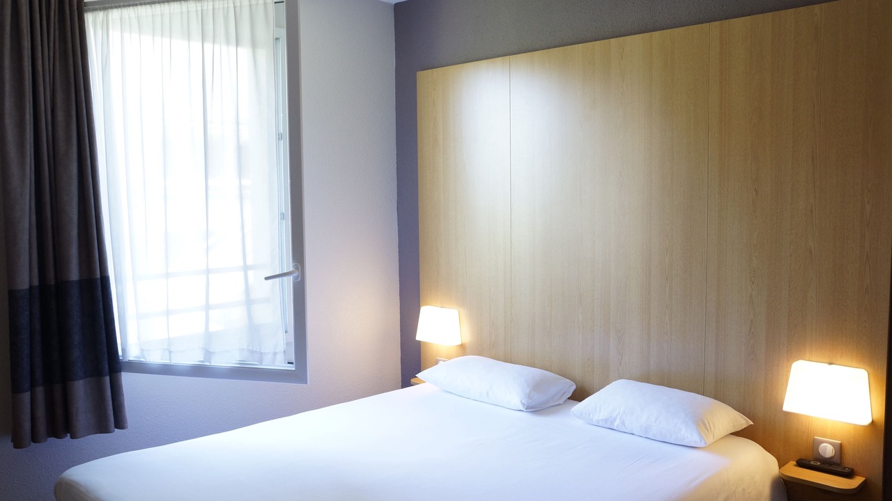 Photo of Bedroom in Saint-Jouan-des-Guerets