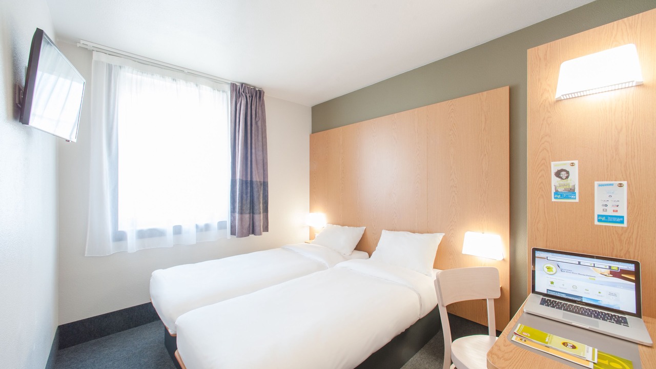 Photo of Bedroom in Saint-Jouan-des-Guerets