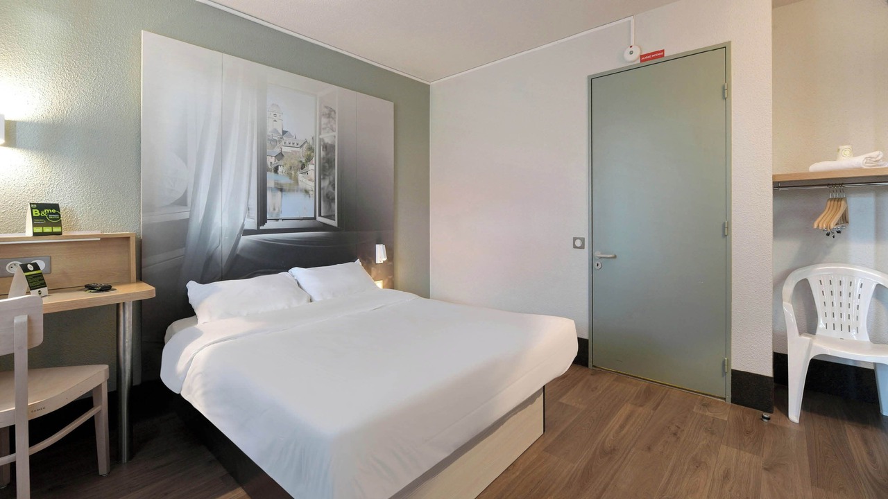 Photo of Bedroom in Valframbert