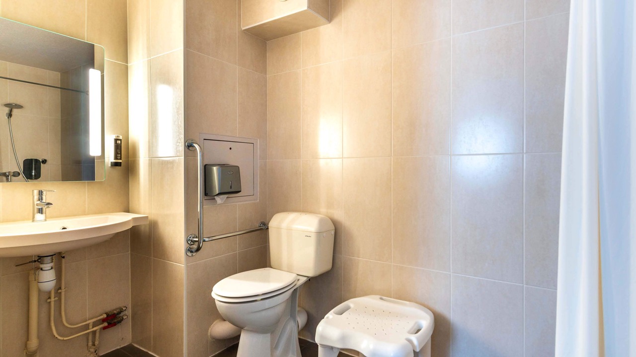 Photo of Bathroom in La Chapelle-sur-Erdre