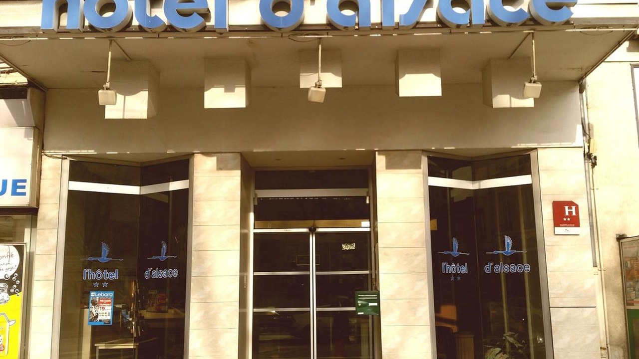 Photo of Outdoor in Republique - Tolstoi