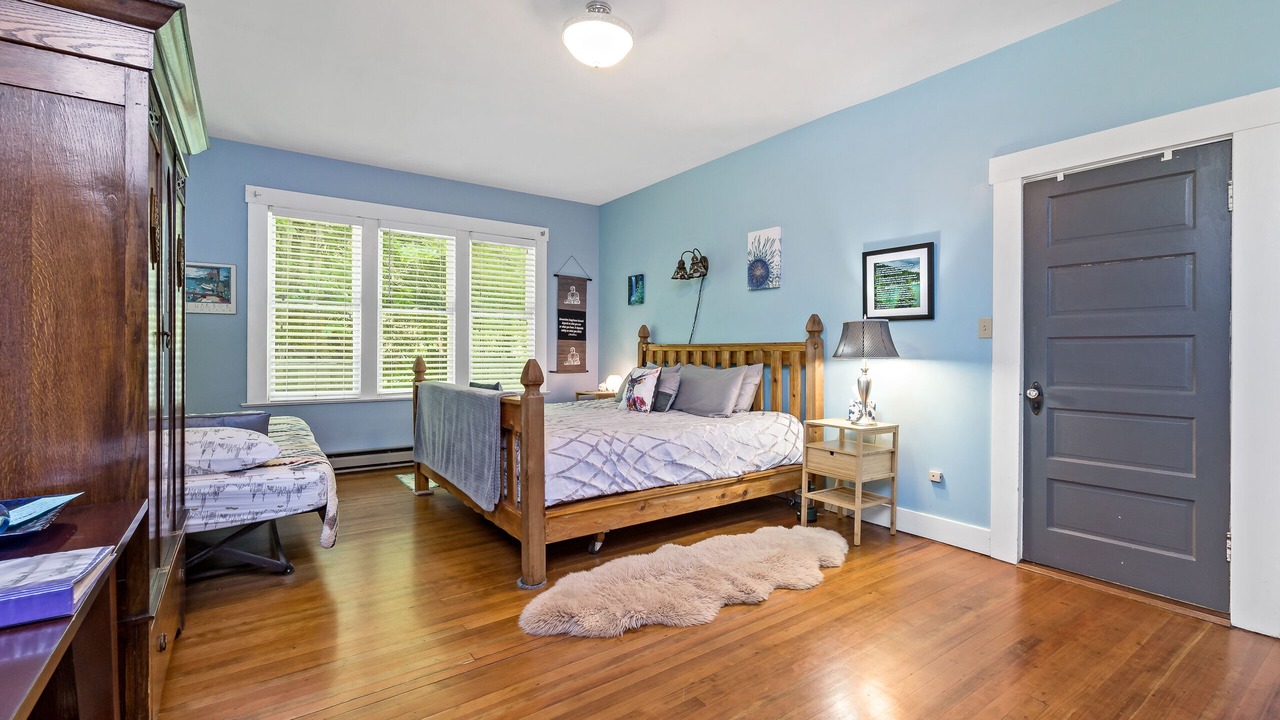 Photo of Outdoor in Ashford