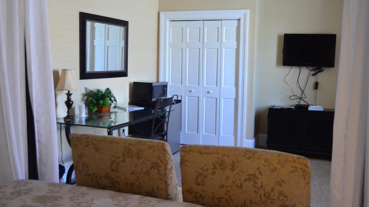 Photo of Others in Newtown