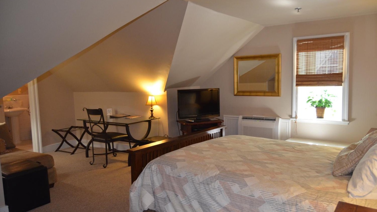 Photo of Bedroom in Newtown