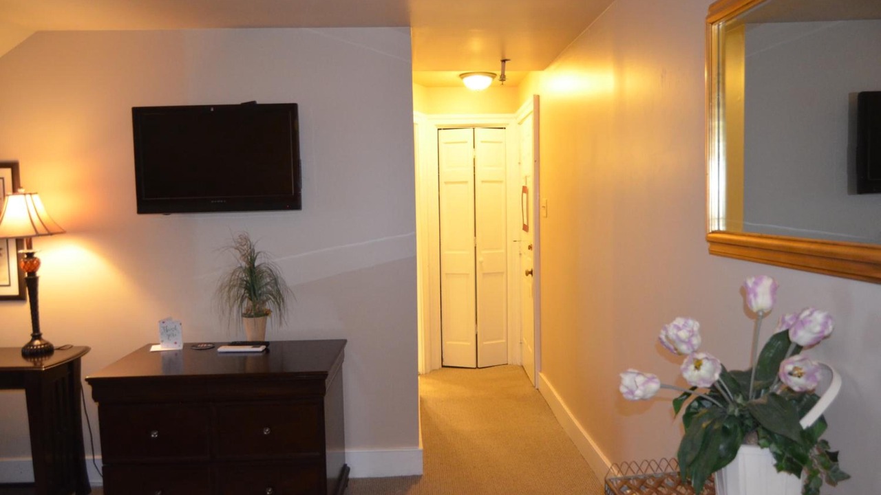 Photo of Others in Newtown