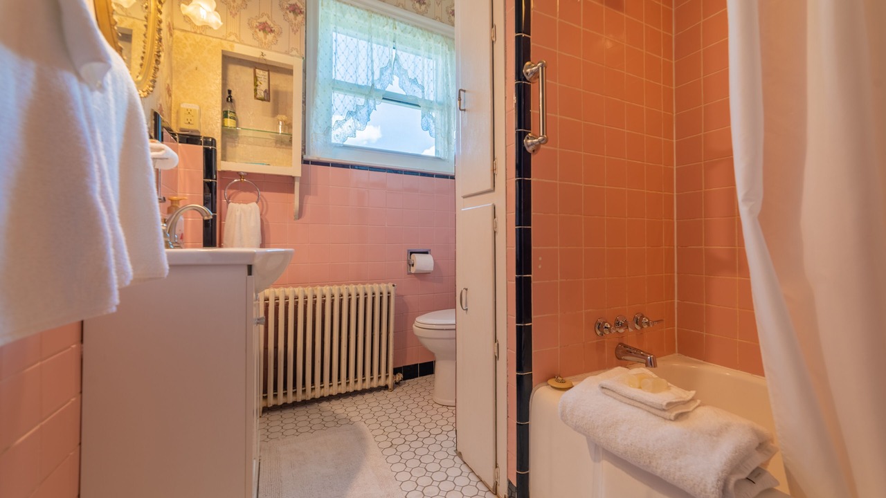 Photo of Bathroom in Cumbola