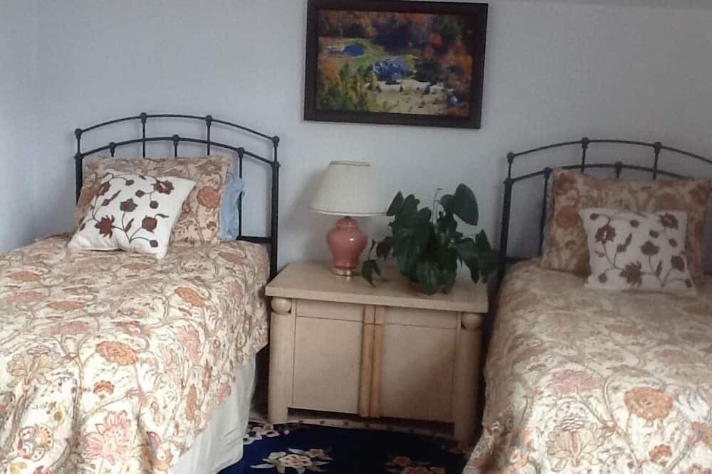 Photo of Bedroom in Jamaica