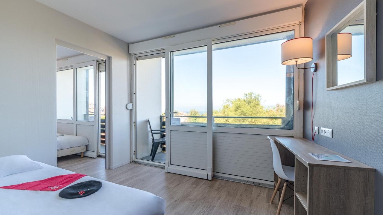 Photo of Bedroom in Anglet