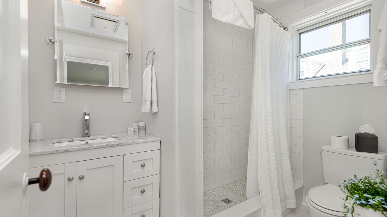 Photo of Bathroom in Nantucket Town