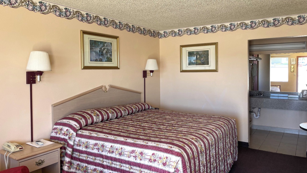 Photo of Bedroom in Seminole