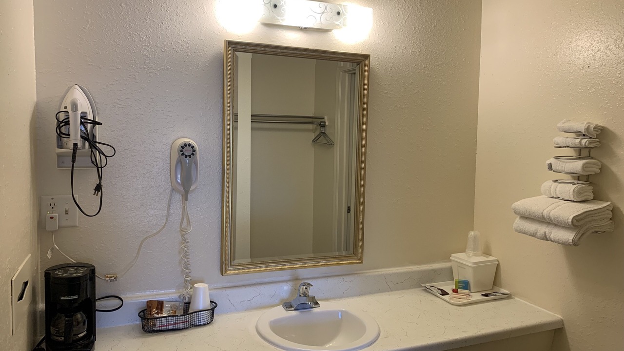 Photo of Bathroom in Garnett