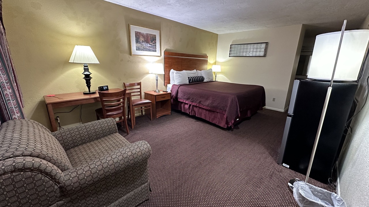 Photo of Livingroom in Garnett