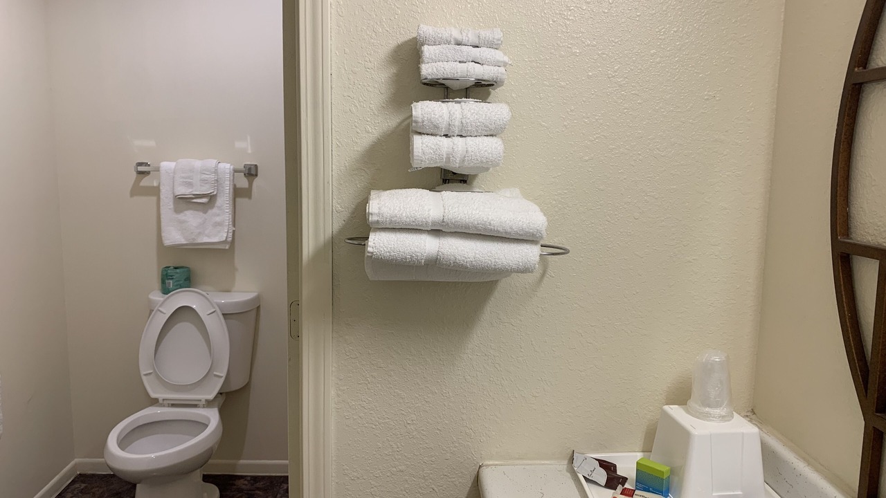 Photo of Bathroom in Garnett